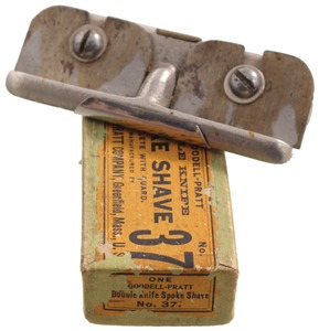 Goodell-Pratt Company, Greenfield, Massachusetts, No. 37: Double Knife Spoke Shave