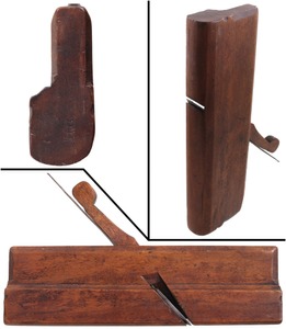 H. Healy: 18th Century Yellow Birch Molding Plane