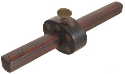 Hubbard & Curtiss Manufacturing Company: Extra Clean Rosewood Marking Gauge