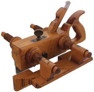 Ohio Tool Company, Columbus, Ohio, No. 104: Hdld. B'wood Plow Plane