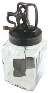 Unmarked: Extra Clean Four Quart Butter Churn