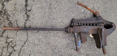 Fisher & Norris, Trenton, New Jersey, No. 3: Heavy Duty Parallel Jaw B'smith's Vise