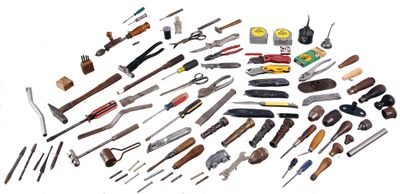 Assorted Makers: Shop & |hh Items Opportunity Lot