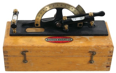 Warren-Knight Company, Philadelphia, Pennsylvania, No. 11655: Unused Iron & Brass Inclinometer Level