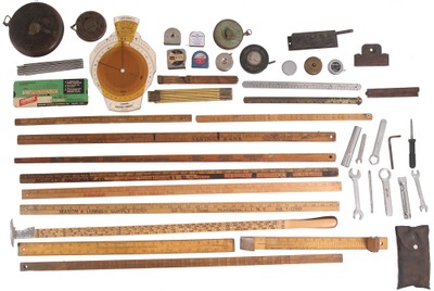 Assorted Makers: Lot Of Measuring Rules And Tape Measures