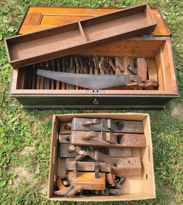 Assorted Makers: Chest Of Assorted Molding Planes