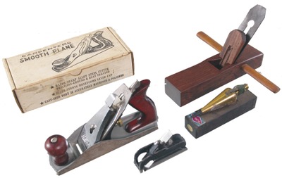 Assorted Makers: Four Extra Clean Woodworking Tools