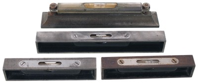 Assorted Makers: Lot Of Four "Richardson" Type |l