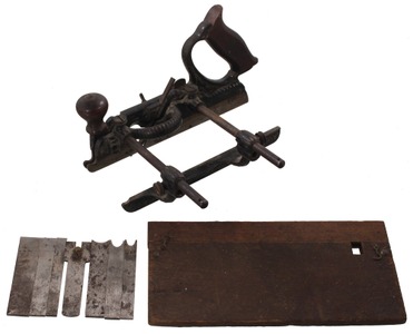 Stanley Rule & Level, No. 45: Clean & Usable Combo Woodworking Plane