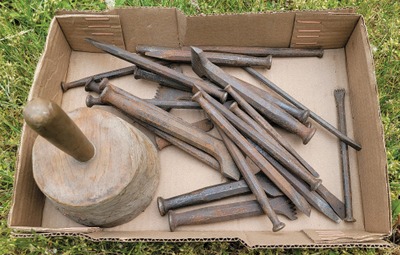 Assorted Makers: Wkg. Set Of Stone Workers' Chisels