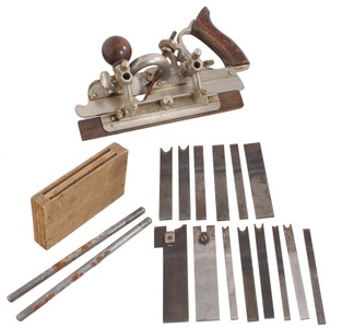 Stanley Rule & Level, Roxton Pond, Quebec, Canada, No. 45: Clean & Usable Combo Woodworking Plane