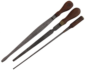 Unmarked: Three Early Type "Turnscrew" Screwdrivers