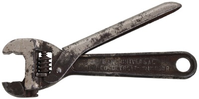Universal Wrench Company, Windsor, Ontario, Canada: Rare 6" Size "Universal" Wrench