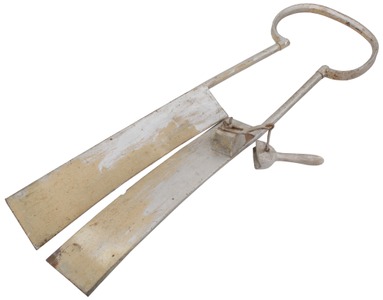 Unmarked: Pair Of Massive Spring Joint Shears