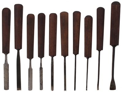 Assorted Makers: Ten Clean & Usable Carving Tools