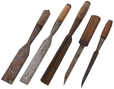 Assorted Makers: Three Clean Timber Framing Chisels