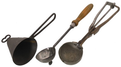 Assorted Makers: Coll. Of Three Ice Cream "Dishers"
