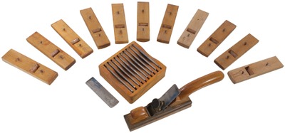 Unmarked, No. PMP12FG: Founder's Grade Patt Mrrs. Sole Plane
