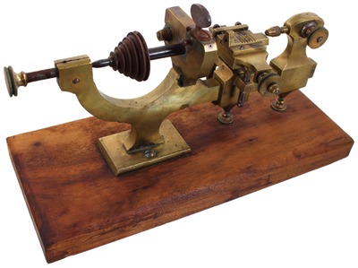 Unmarked: Ealry Watch Mkr. Turning Lathe