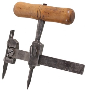 Blanchard, Place De La Lame, Paris, France: Boxwood Handle Washer Cutter