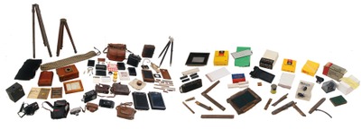 Assorted Makers: Lot Of Early Type Camera Accessorites