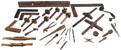 Assorted Makers: Lot Of Assorted Layout Tools