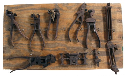 Assorted Makers: Display Board Of Early Type Saw Sets