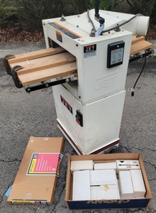Jet WMH Tool Group, No. JPM-13CS: Extra Clean 13" Planer/Molder