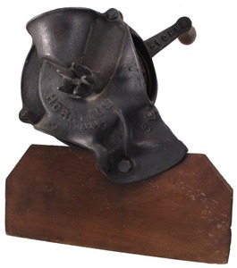 Wm. Bayley Company, Springfield, Ohio: "Horatius" Patent Corn Sheller