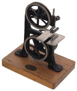 Doll & Company, Nuremberg, Germany: Early Steam Power Band Saw