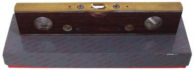 Bridge City Tool Company, Portland, Oregon, No. BL-9 (J): Triple Vial Spirit Level
