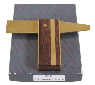 Bridge City Tool Company, Portland, Oregon, No. DS-2: R'wood & Brass Dovetail Square