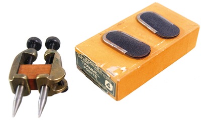 Stanley Rule & Level, No. 4: Cast Iron Trammels