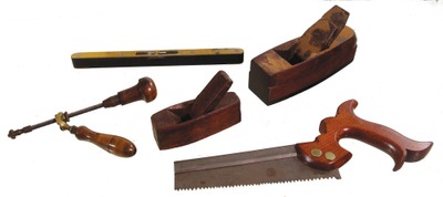 Assorted Makers: Five Extra Clean Eng Woodworking Tools