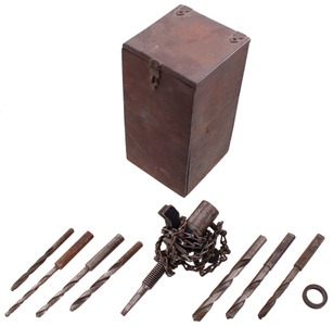 Unmarked: Extra Clean Brace Drive Chain Drill
