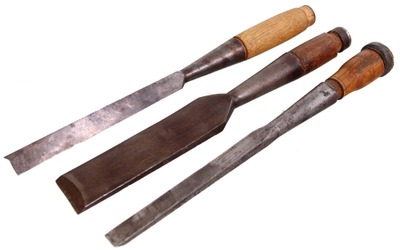 Assorted Makers: Three Clean Timber Framing Chisels