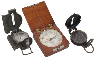 Assorted Makers: Coll. Of Three Clean Compasses