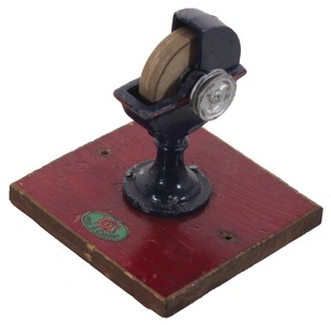 D.C. Doll Company, Nuremberg, Germany: Early Cast Iron Steam Toy