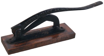 Thomas Holmes, Chelsea, Michigan: Holmes' Patent "Little Giant" " All Are In Need Of Some Cleaning And Restoration. "