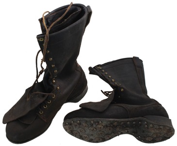 Buffalo, Spokane, Washington: Pr. Of "Pemer'l's Hi -Line Logging Boots