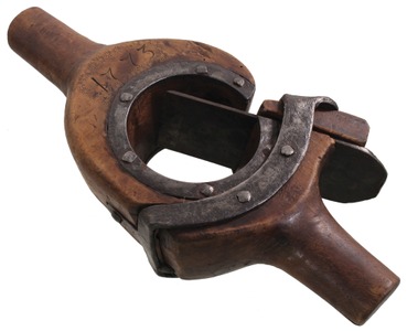 Unmarked: Classic "Turk's Head Rounding Engine