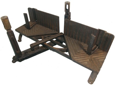 H.C. Marsh & Company, Rockford, Illinois: "Marsh Improved" Mitre Box