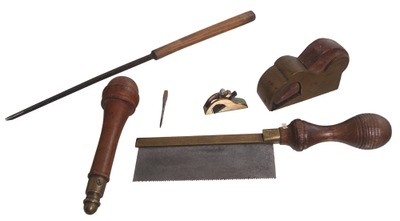 Assorted Makers: Fie Interesting Smal Woodworking Tools