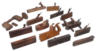 Assorted Makers: Lot Of Incomplete & Damaged Planes
