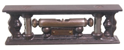 Davis Level & Tool Company, Springfield, Massachusetts: Early 6" Carpenter's Level