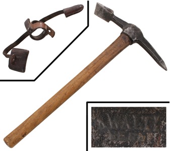 Awanti, Bern, Switzerland: Orig. Swiss Military Entrenching Tool