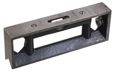 Standard Tool Company, Athol, Massachusetts: 6" Cast Iron Level