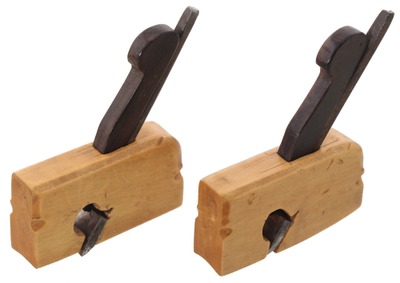 Unmarked: Pair Of Boxwood Hollow Molding Plane