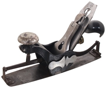 E.C. Simmons Hardware Company, St. Louis, Missouri, No. K 115: "Keen Kutter" Circular Plane
