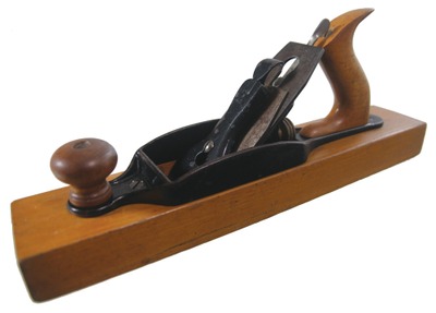 Union Manufacturing Company, New Britain, Connecticut, No. 27: Extra Clean 15" Transitional Plane